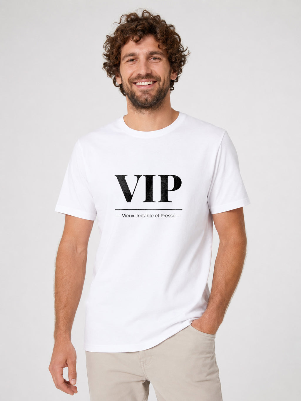 T-shirt Homme "VIP" Humour — Vieux Irritable Pressé | Bastaa